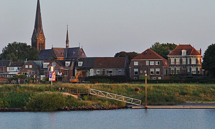 Dorp Aan De Rivier Samenvatting