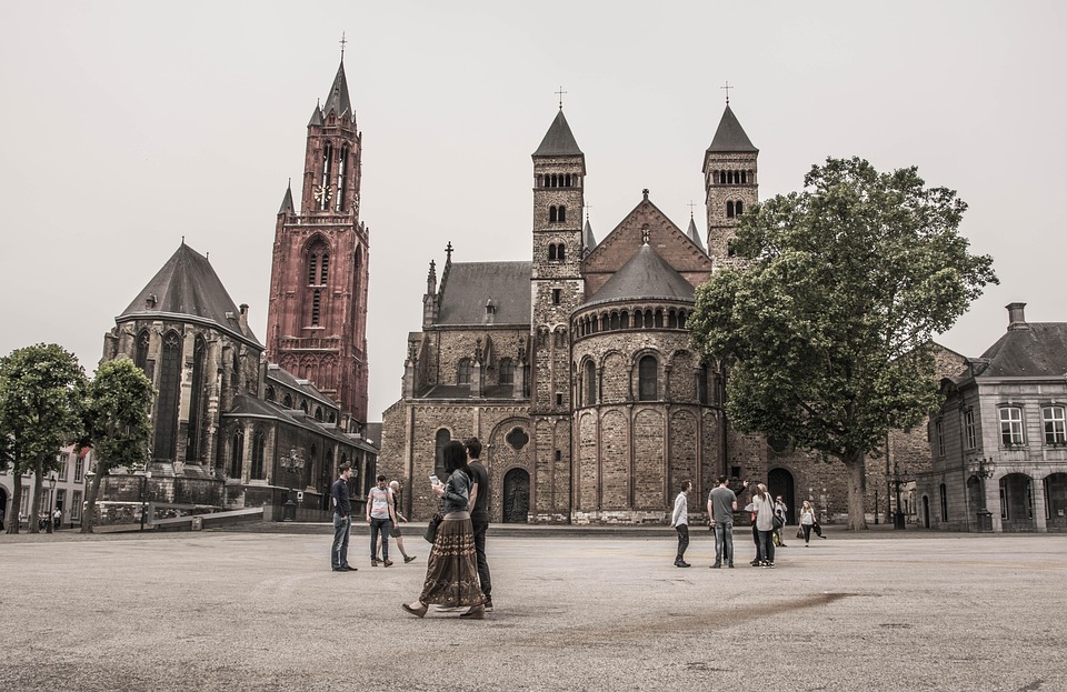 Maastricht University Academic Calendar 2024-2025