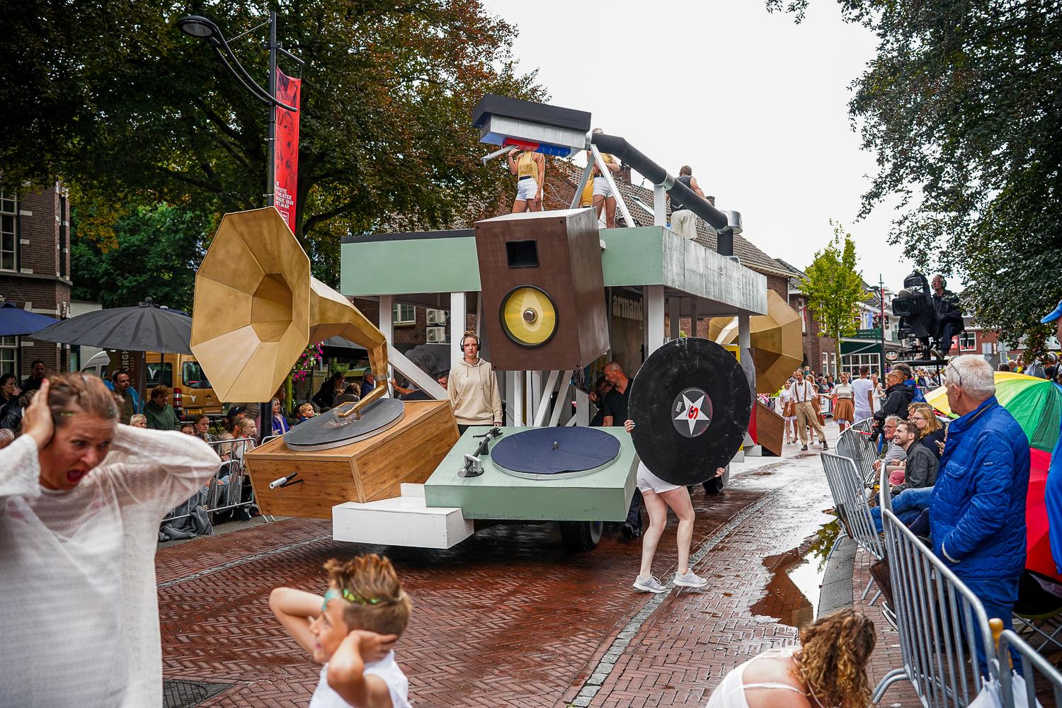 Het Zij Zo (2023) - Brabantsedag Heeze - Het Zij Zo Betekenis