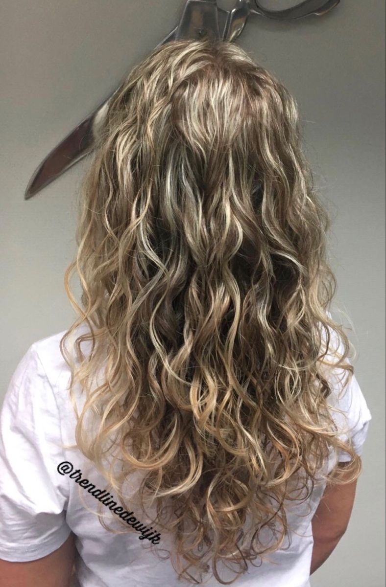 Stijl Haar Krullen Met Mousse