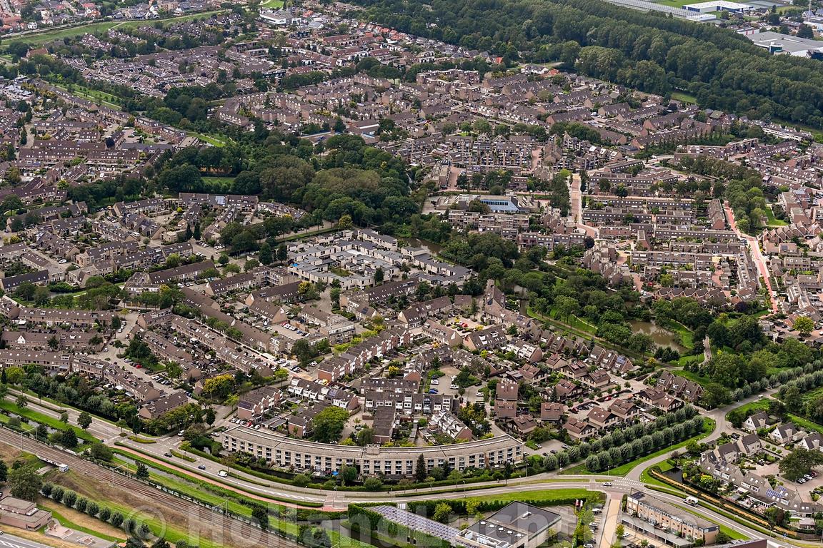 HollandLuchtfoto | Luchtfoto Nieuwerkerk aan den IJssel - Nieuwkerk Aan De Ijsel