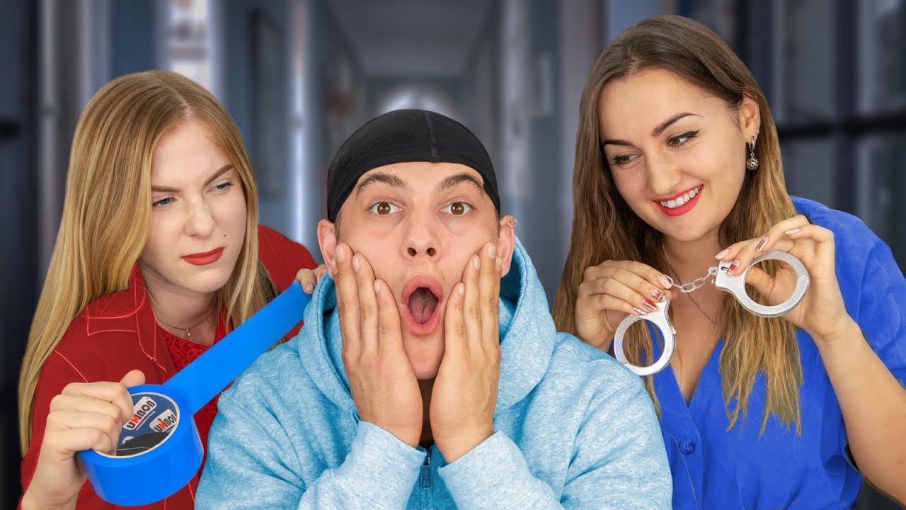 Home Alones! 14 Self-Defence Hacks - YouTube - Hoeveel Home Alones Zijn Er