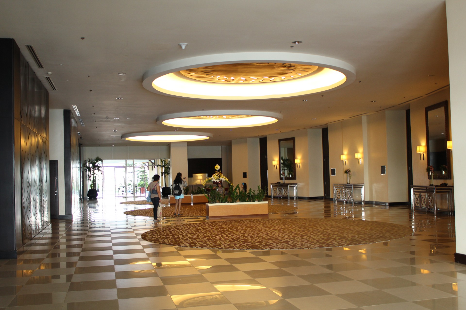 Hotel Lobby Free Stock Photo - Public Domain Pictures - Hotel Vasco Da Gama Monte Gordo