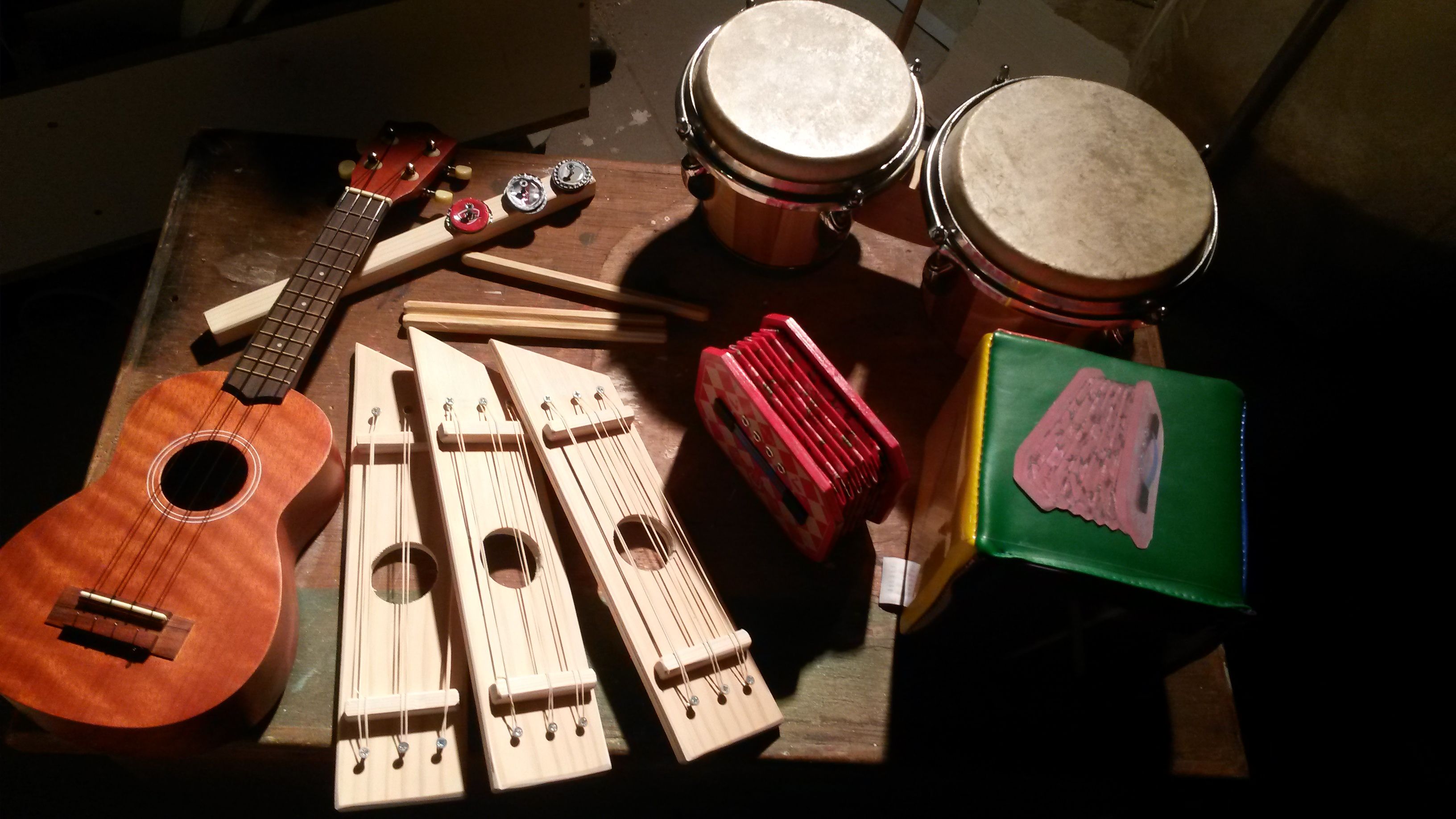 Houten instrumenten (met instrumentendobbelsteen) | Houten, Instrumenten - Slaginstrument Met Houten Staafjes En Stokken