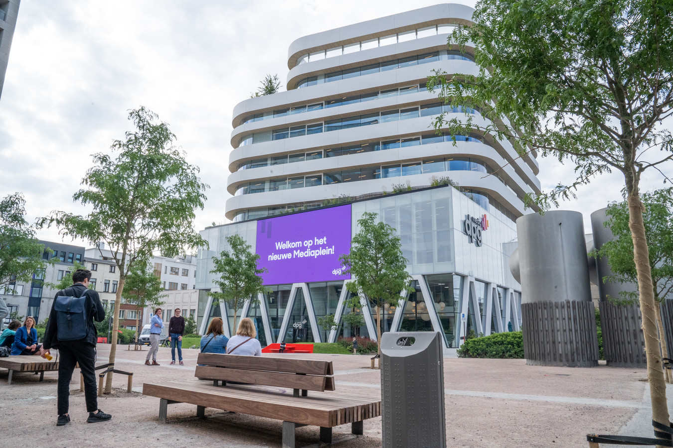 Huiszoekingen bij DPG Media en “onderneming actief in de distributie - Welke Bladen Vallen Onder Dpg Media