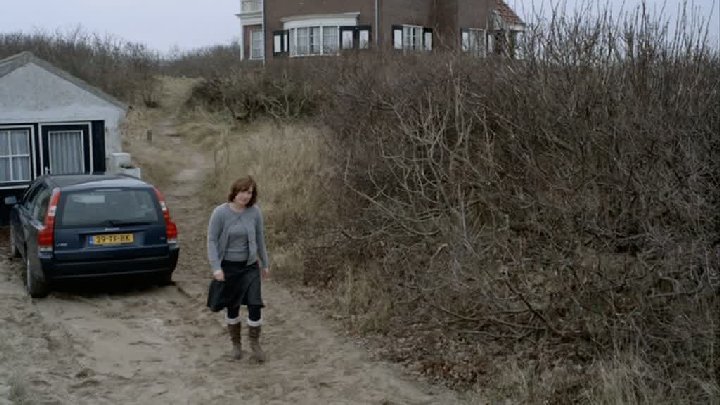 IMCDb.org: 2005 Volvo V70 D5 Geartronic Gen.2 in "Terug naar de kust, 2009" - Terug Naar De Kust De Film