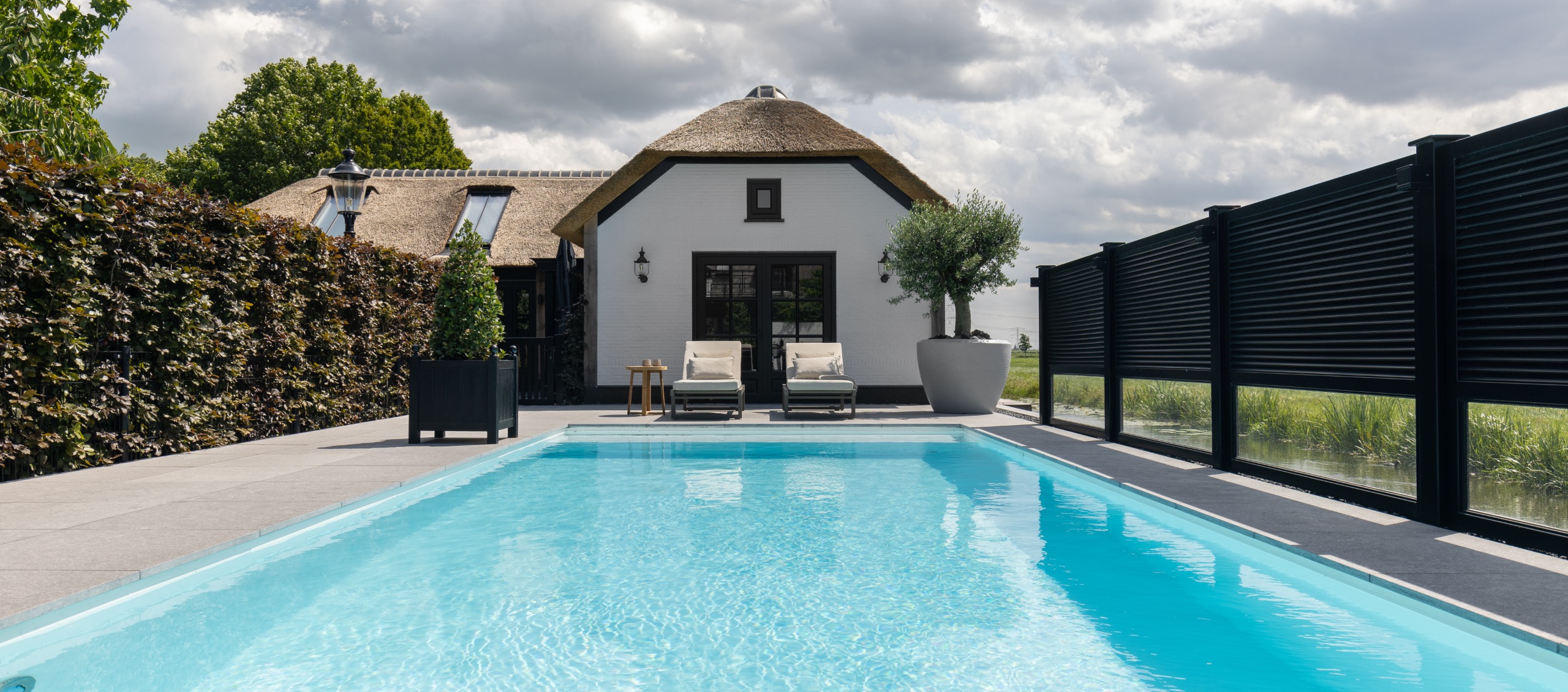 Inbouw zwembad in de tuin | Aanleg & onderhoud specialist | Bronkhorst - Zwembad Krimpen Aan De Lek