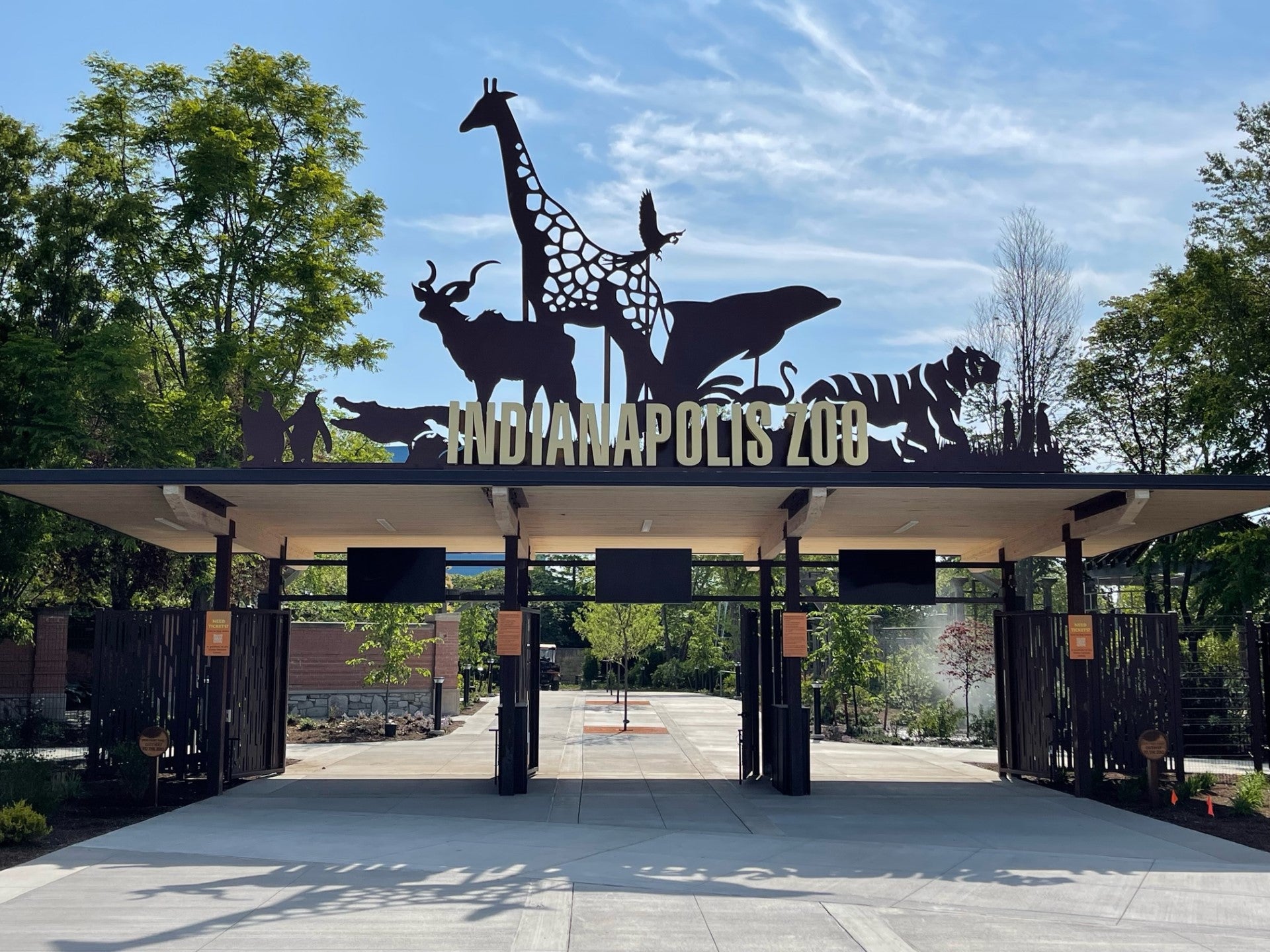 Indianapolis Zoo to show off new entry experience on Memorial Day - Zoo Antwerpen Koningin Astridplein Antwerpen België