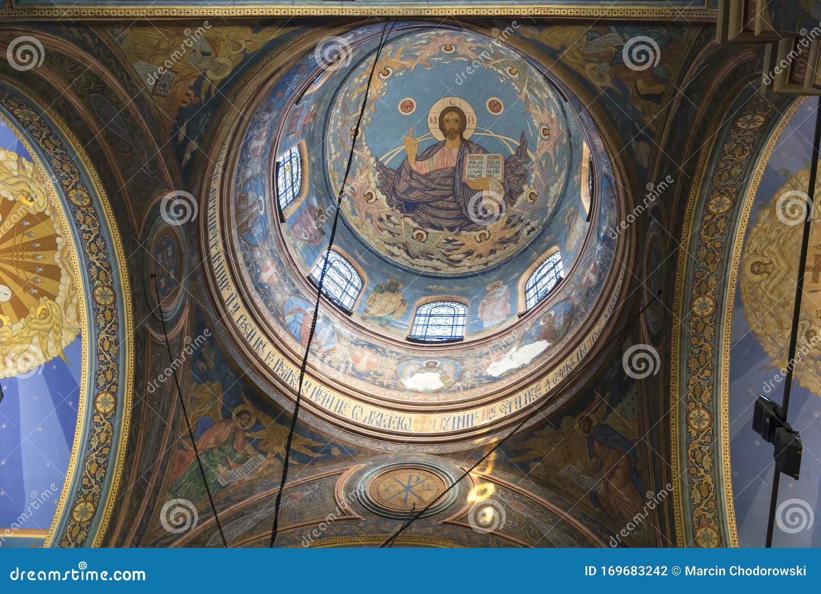 Interior Of Dormition Of The Mother Of God Orthodox Church With Wall - Kathedraal Van De Voorbede Van De Moeder Gods