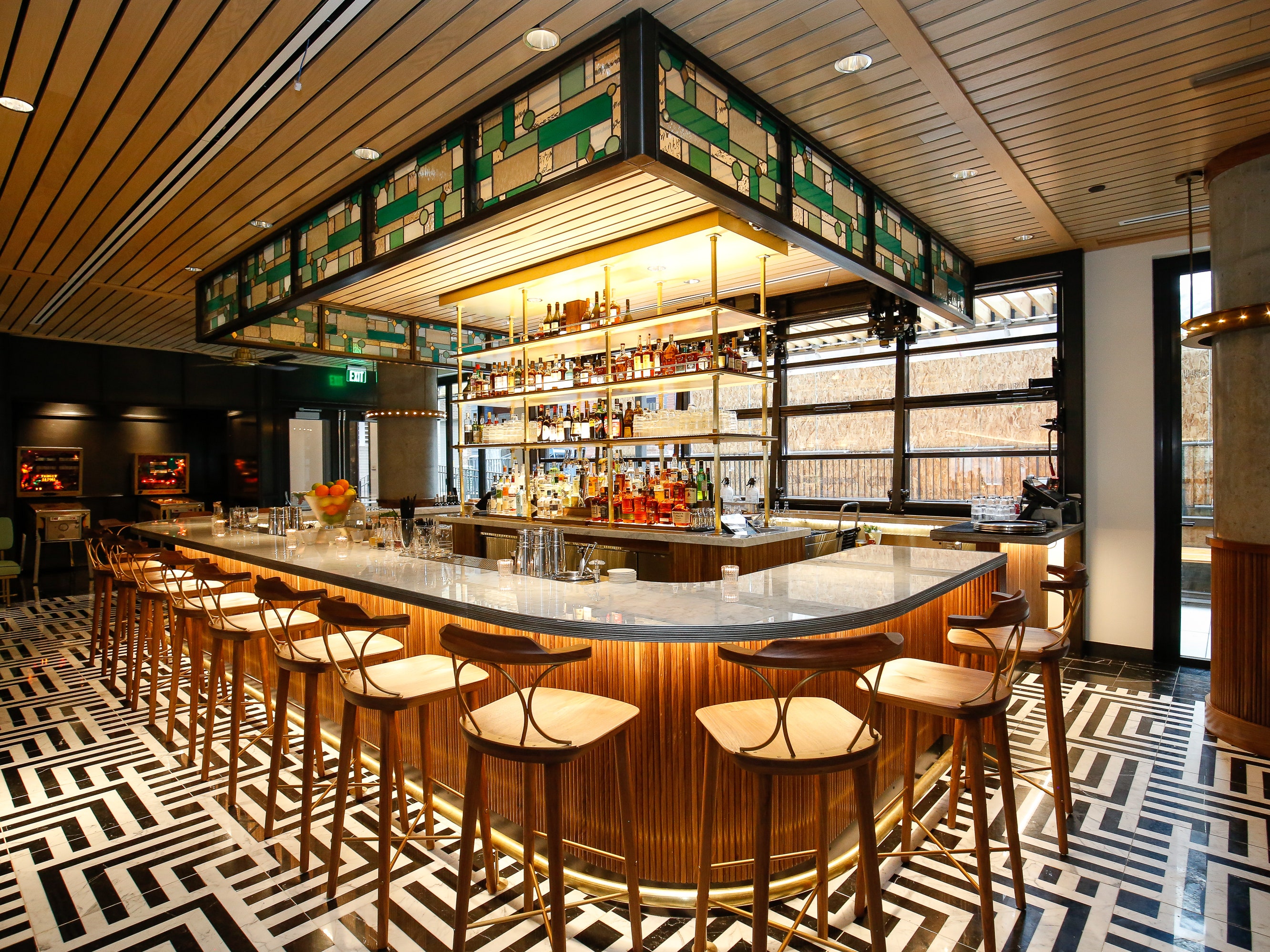 Italian Industrial Design Bar Restaurant - Bar Mitswa En Bat Mitswa