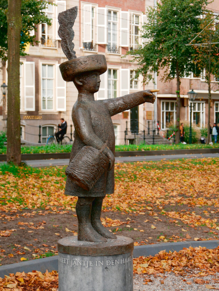 Jantje Zag Eens Pruimen Hangen Toon Hermans