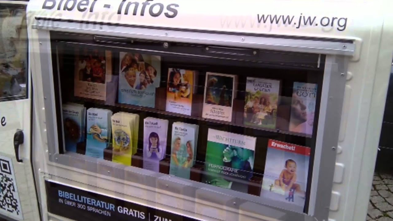 jehovah's getuigen prediking - YouTube - Wat Is Een Jehova Getuige