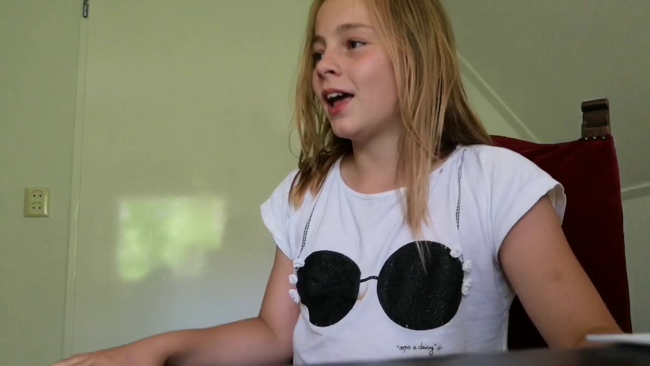 Jongens VS meisjes op de middelbare school 😁😜 - YouTube - Bedtijd 13 Jaar Middelbare School