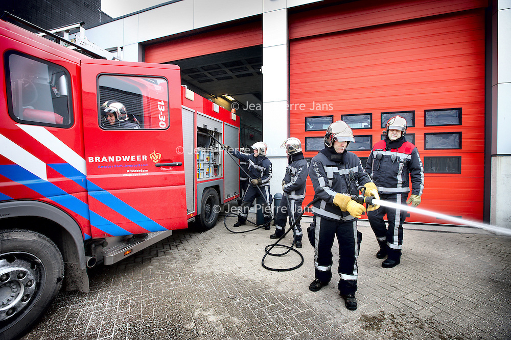 JPJ Brandweermannen Viermasterstraat | Jean-Pierre Jans Photography - Hoeveel Brandweermannen Zijn Er In Nederland