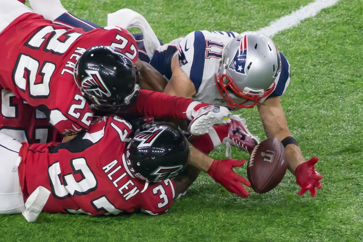 Julian Edelman Catch: The Greatest SB Catch Keeps Patriots Alive - Catch Me If You Can Cast