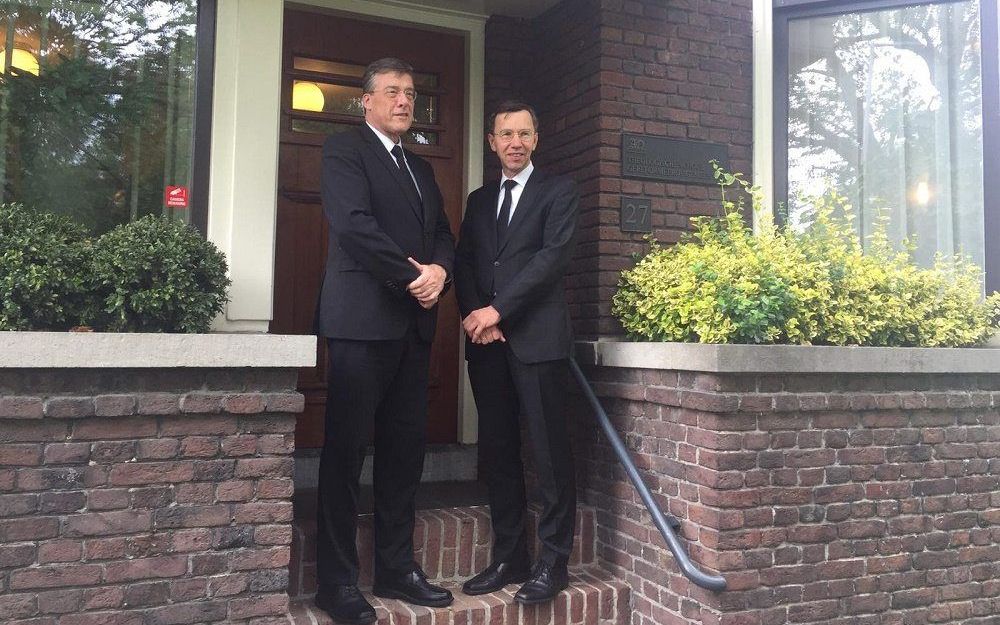 Kand. G. P. van Nieuw Amerongen neemt beroep aan naar gg Goes - Kand G M Van Putten