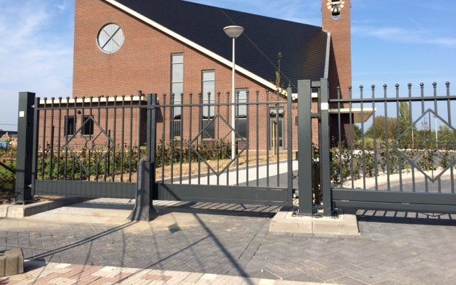 Kand. H. Roelofsen neemt beroep aan naar hhg Gameren - Ds H Roelofsen Gameren