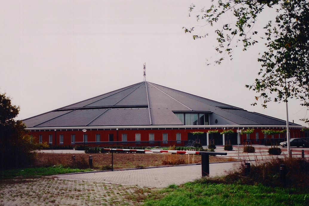 kerk gebouw gereformeerde gemeente Geldermalsen - Driesten Harskamp - Oud Ger Gem Geldermalsen