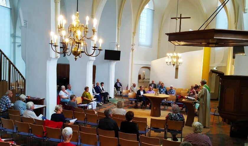 Kerkdiensten weer op weg naar normaal - Wanneer Mogen Kerkdiensten Weer