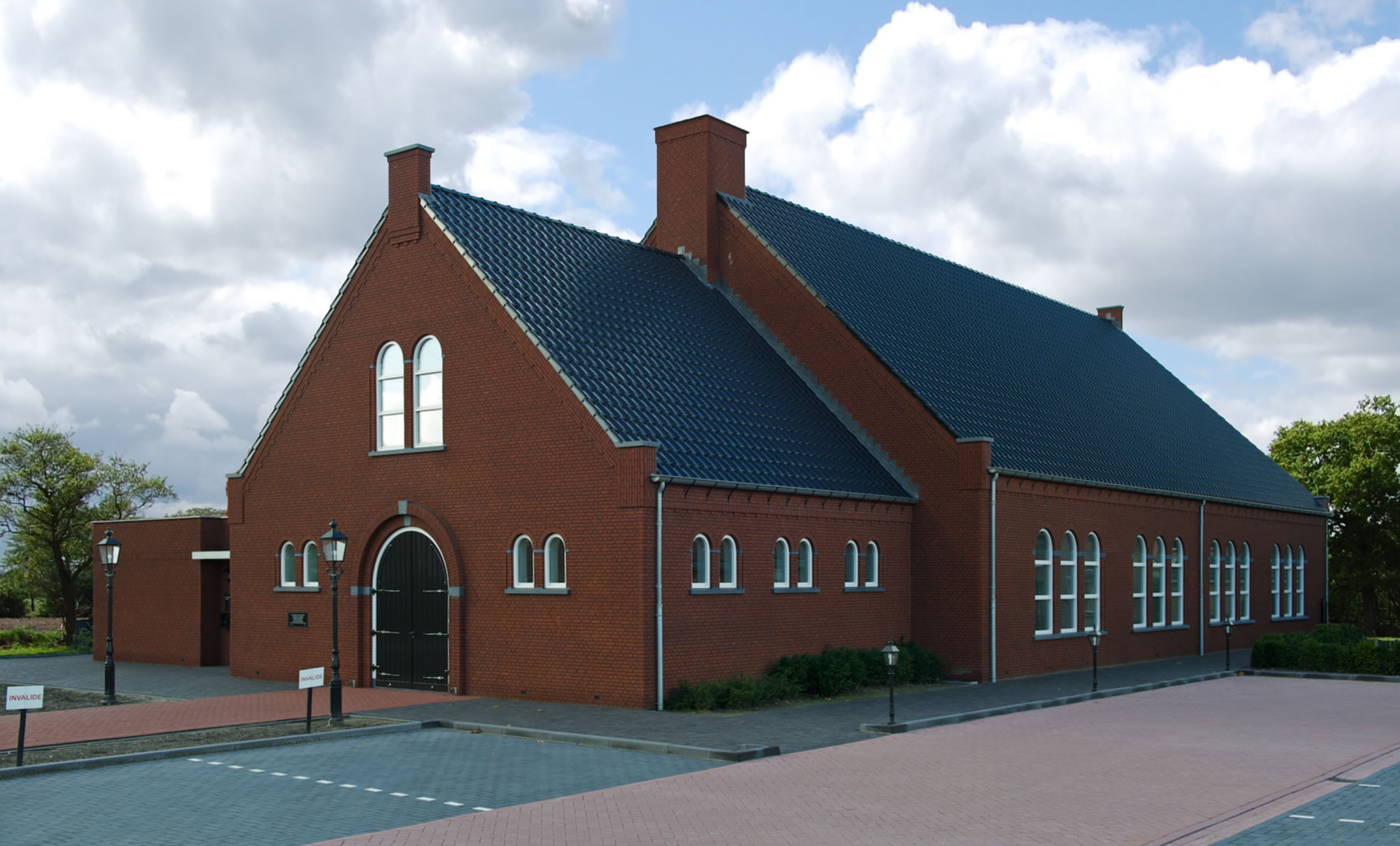 Kerkgebouw Gereformeerde Gemeente Aalburg - Ger Gem Wijk En Aalburg