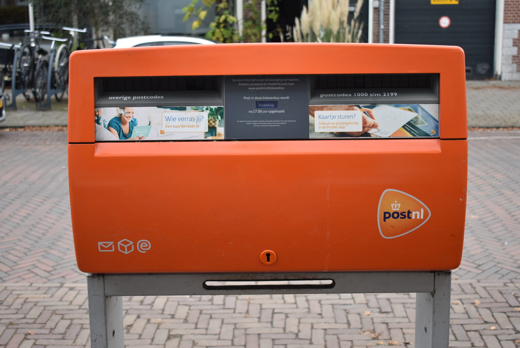 Kerstkaartje sturen: hier in Haarlem staat nog wel een brievenbus - Waar Is Een Brievenbus