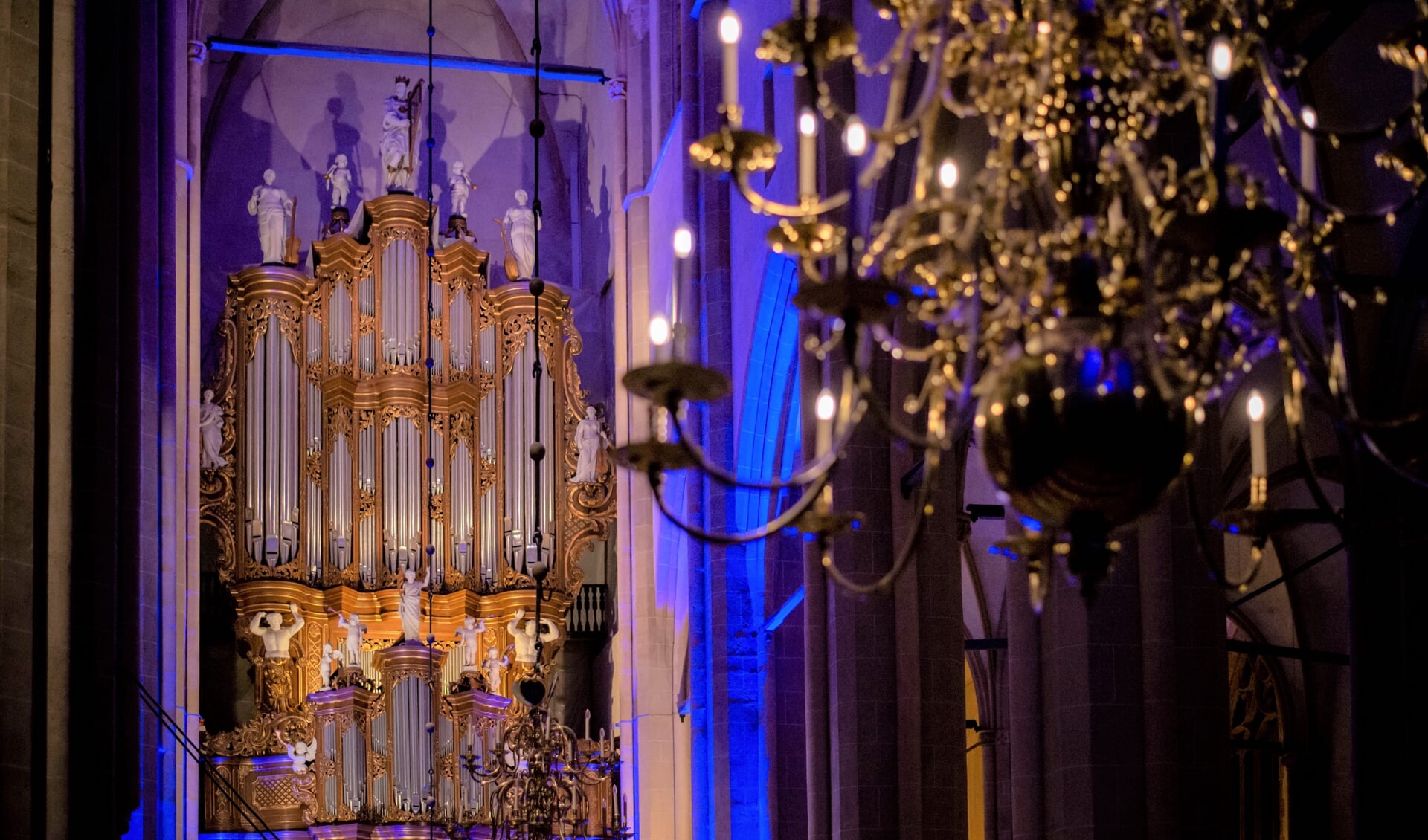 Kerstnachtdienst Bovenkerk Kampen - Al het nieuws uit Kampen - De Bovenkerk Kampen Kerkdiensten