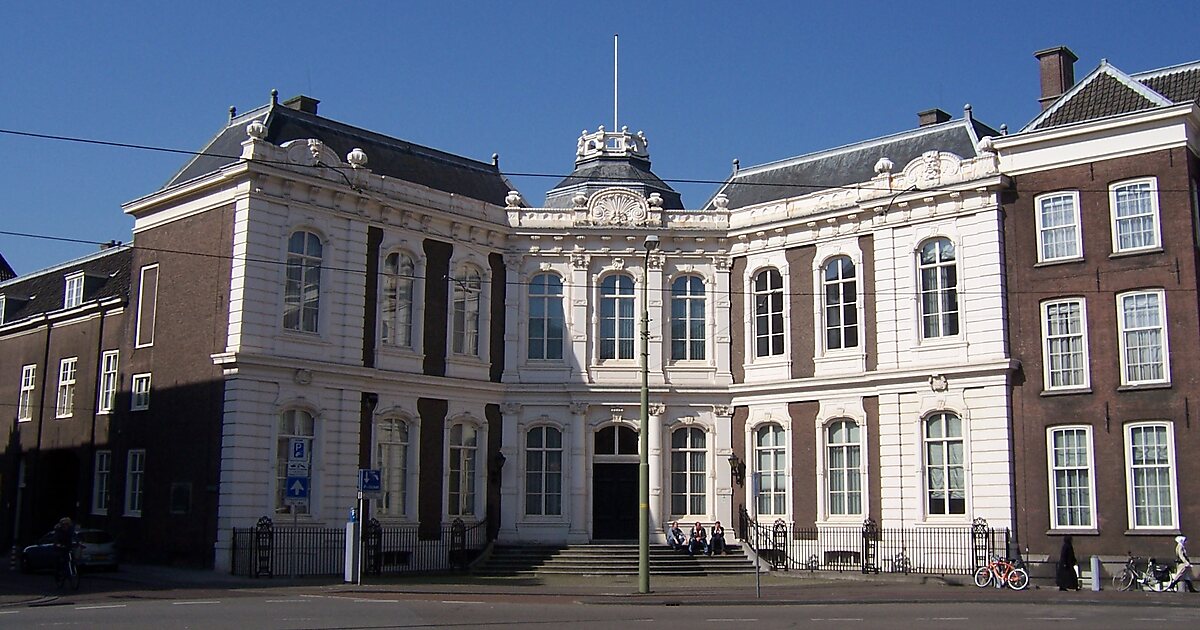 Kneuterdijk Palace in The Hague, Netherlands | Tripomatic - Raad Van State Kneuterdijk Den Haag