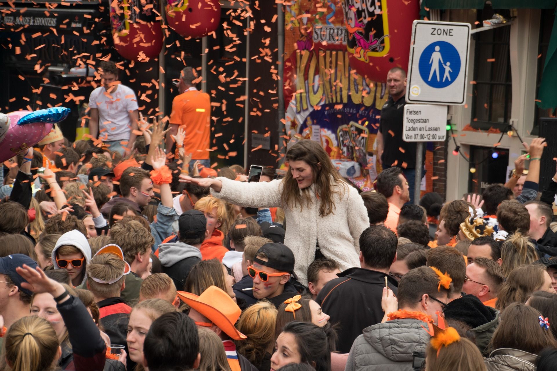 Koningsdag 2025 - King's Day in Amsterdam - Waar Gaat De Koning Heen Op Koningsdag 2024