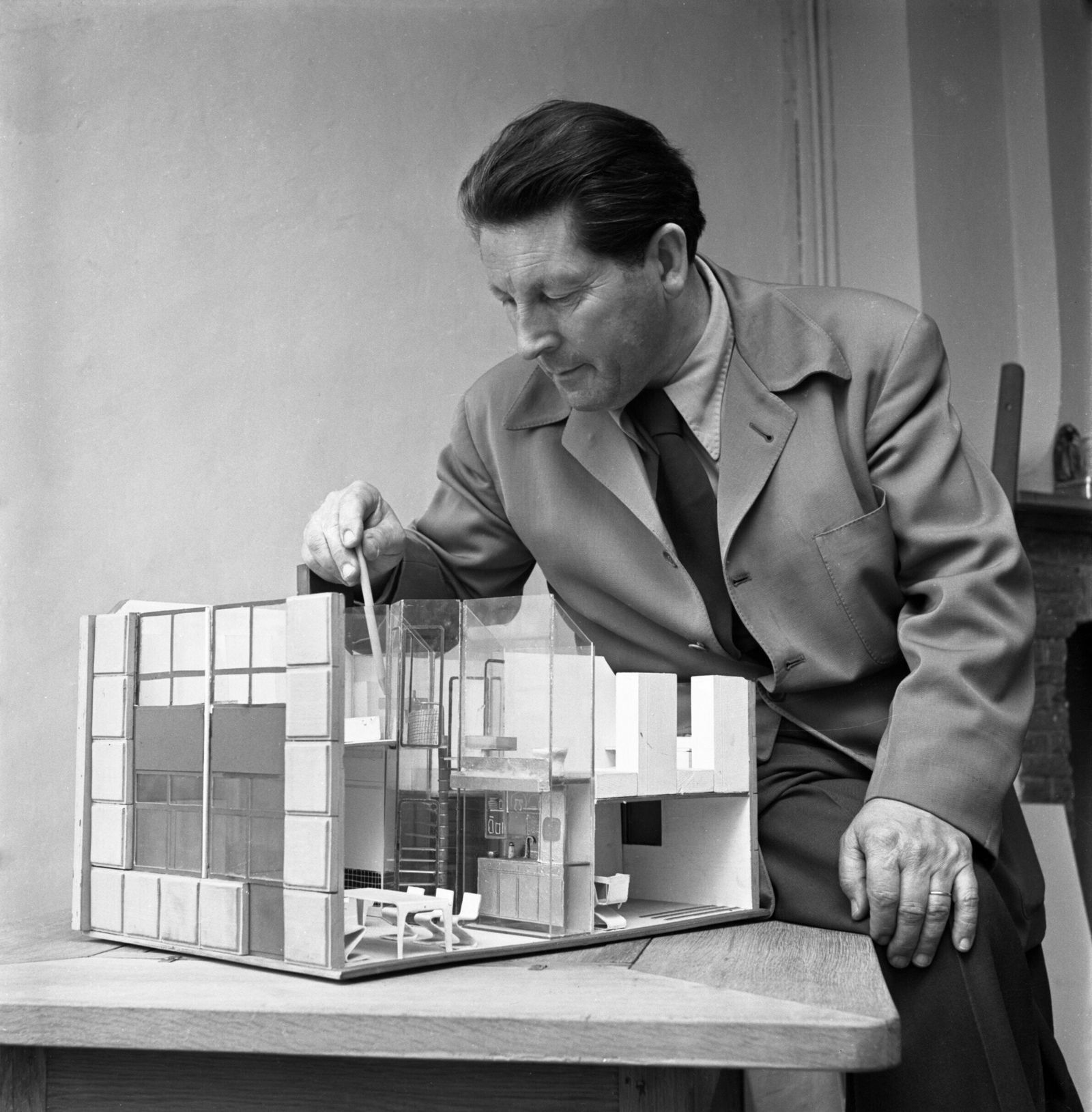 La chaise iconique Crate de Gerrit Rietveld, relancée en collaboration - Gerrit De G Den Haag