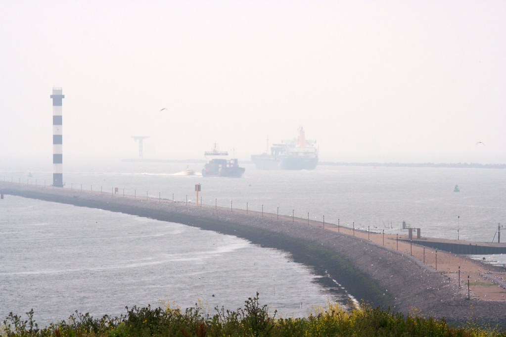 Langs de Nieuwe Waterweg | Frans de Wit | Flickr - Waterbouwkundige Die De Nieuwe Waterweg Ontwierp