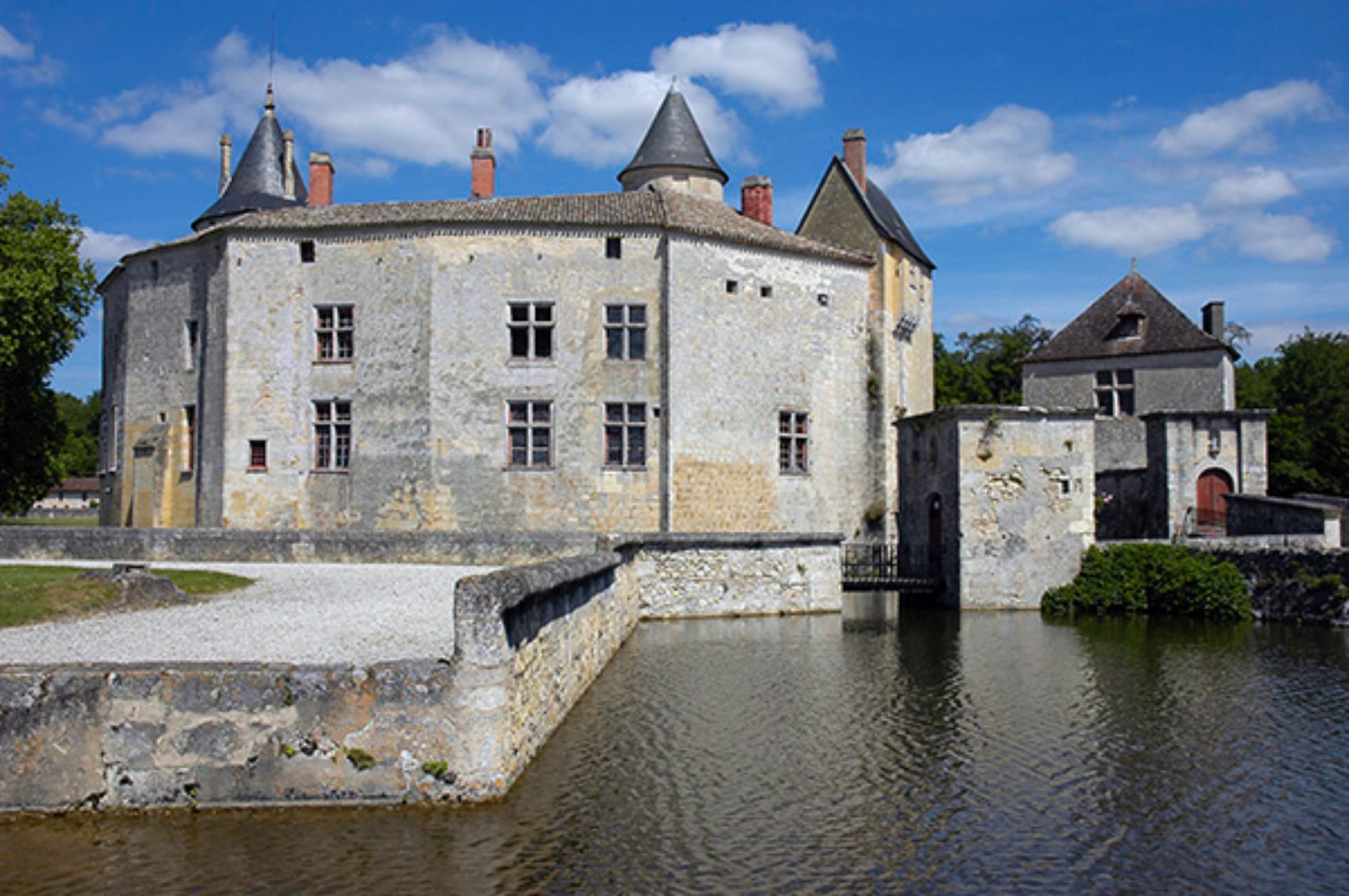Le château | Découvrez | Château de La Brède - Brede Rivieren Door Oneindig Laagland