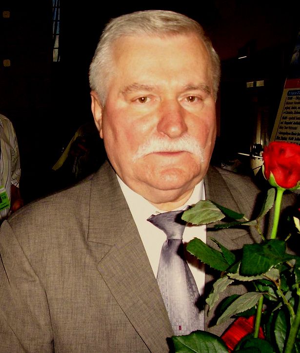 Lech Walesa-leaders 'Solidarity', Nobel Peace Prize winner and - Welke Vakbondsleider Werd In 1990 President Van Polen