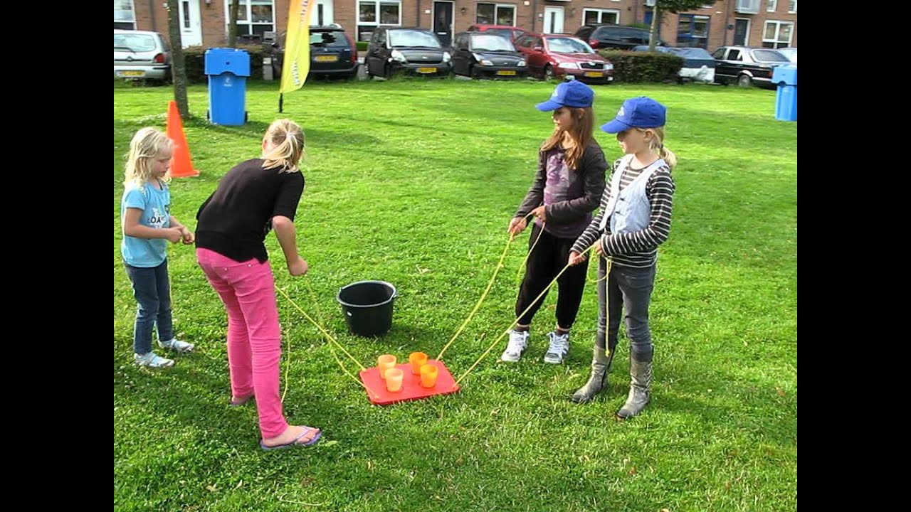 Leuke spellen voor een hoop plezier - OberSpel 01 - HuurDetent.nl - YouTube - Jongens Tegen De Meiden Spellen