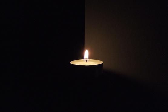 Licht-donker contrast. | Licht, Kleuren, Kunst - Licht In Het Donker