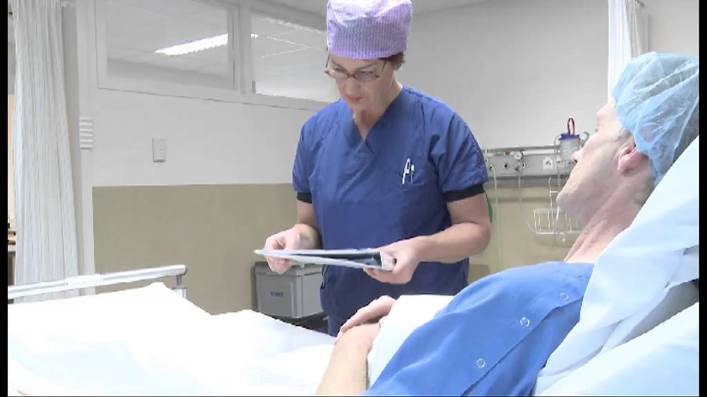 Liesbreukoperatie - YouTube - Stukje Tussen Anus En Balzak