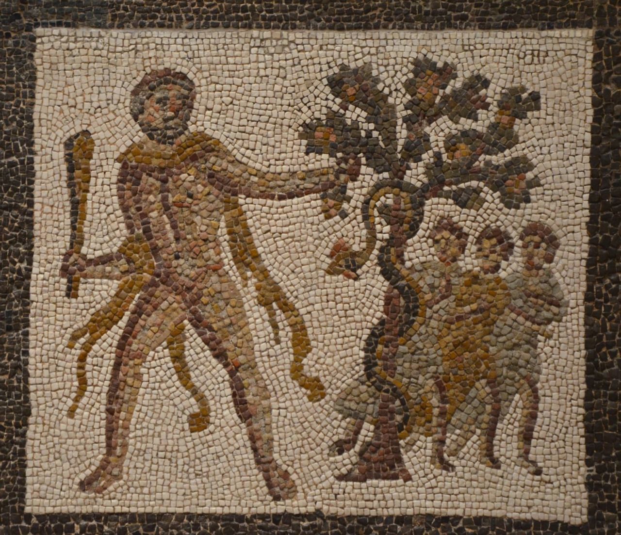 lionofchaeronea: “ Detail of a mosaic from Roman Spain on the labors of - Gouden Appels Van De Hesperiden
