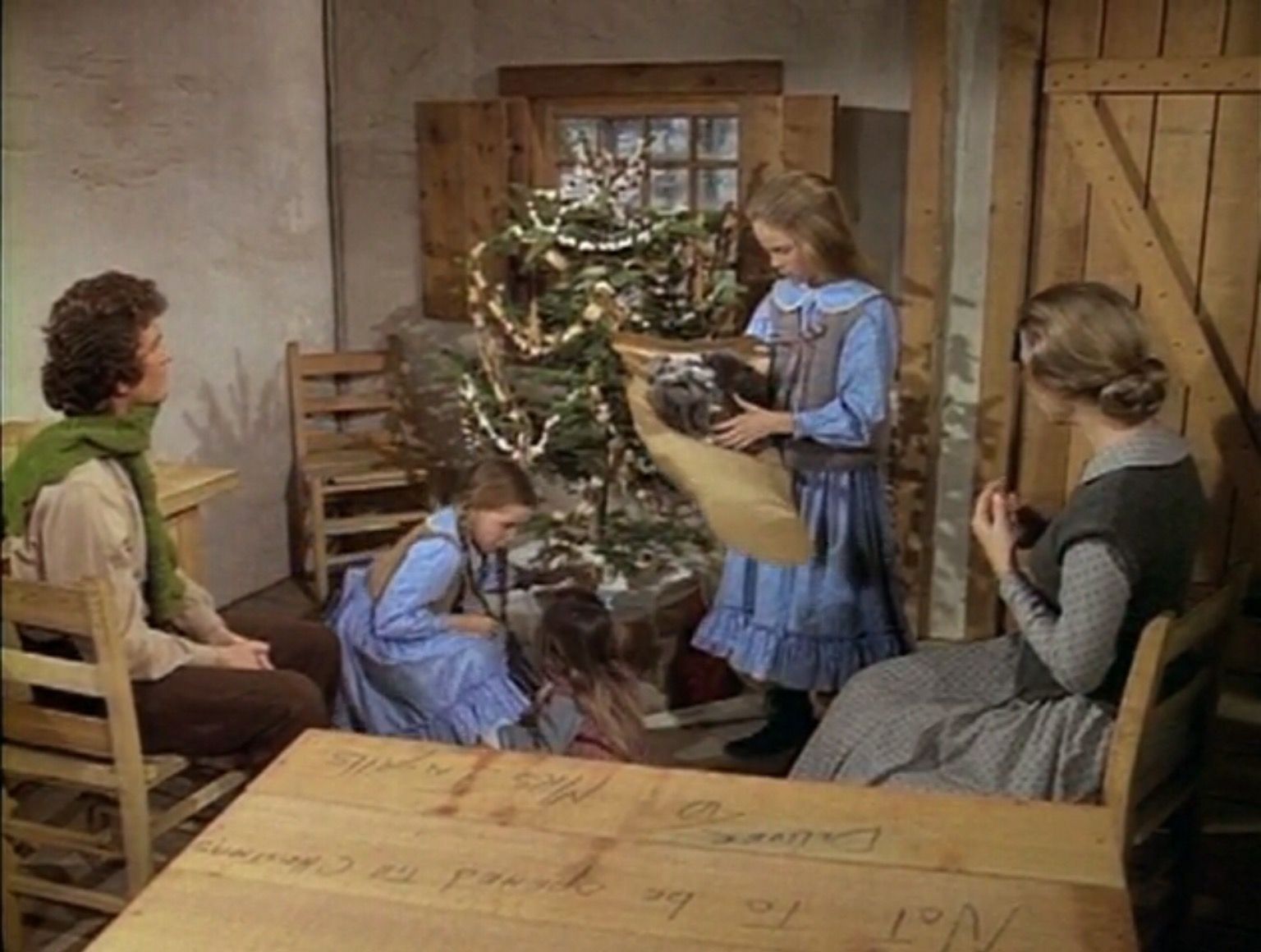 "Little House on the Prairie" | Little house, Little houses, Christmas - Little House On The Prairie Laura