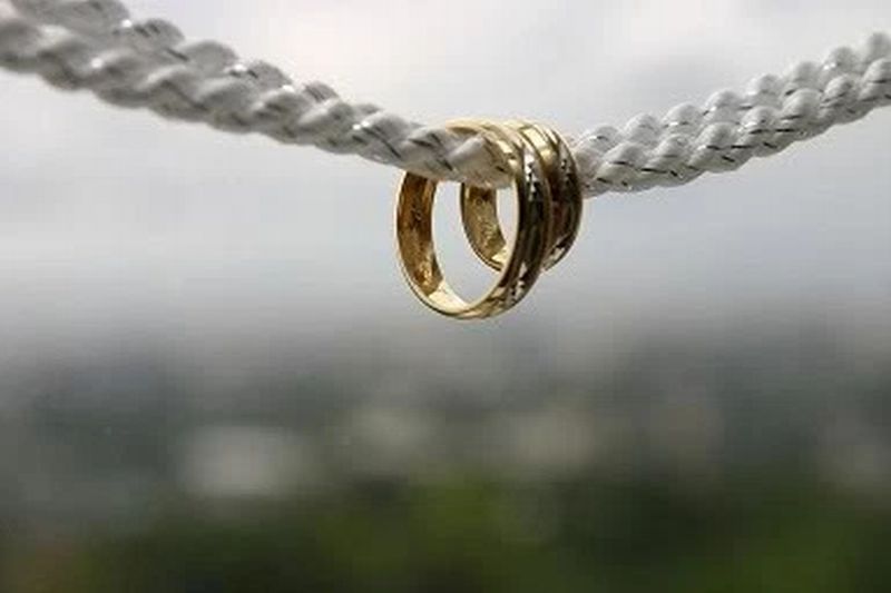 Living Water: Unbreakable Bond - Een Drievoudig Snoer Wordt Niet Haast Verbroken
