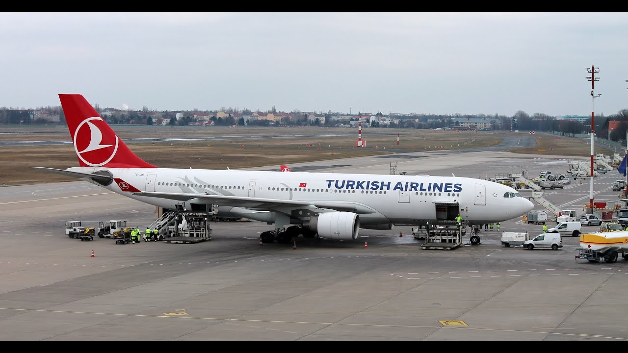 Loading and unloading of an Airbus A330-200 Turkish Airlines in - Hoe Hard Gaat Een Vliegtuig Bij Opstijgen