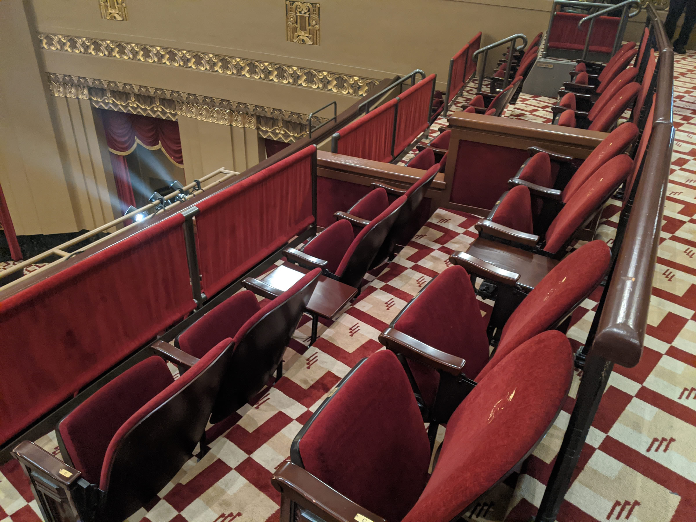 Loge Boxes at Stifel Theatre - RateYourSeats.com - Loge Die Mag Doen Waar Hij Zin In Heeft