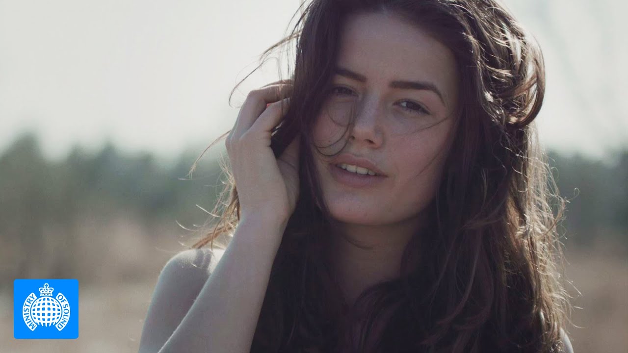 Lost Frequencies feat. Janieck Devy - Reality (Official Video) - YouTube - Janieck Devy Pluk Van De Petteflet