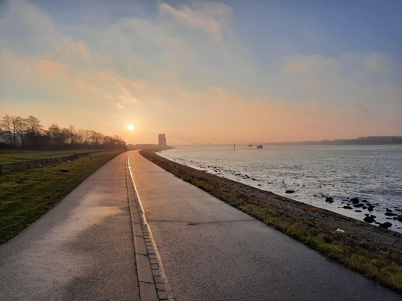 Maassluis Nieuwe Waterweg - Free photo on Pixabay - Waterbouwkundige Die De Nieuwe Waterweg Ontwierp