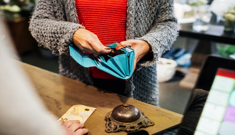 Mag Een Winkel Contant Geld Weigeren