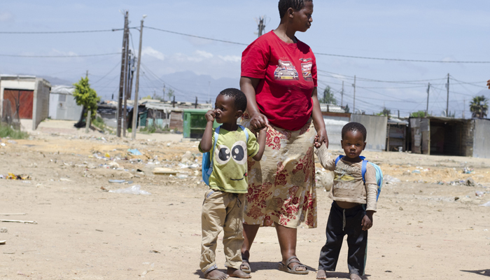 MAMAS in Zuid-Afrika staan op voor kinderen in ernstige armoede - MAX - Armoede In Zuid Afrika