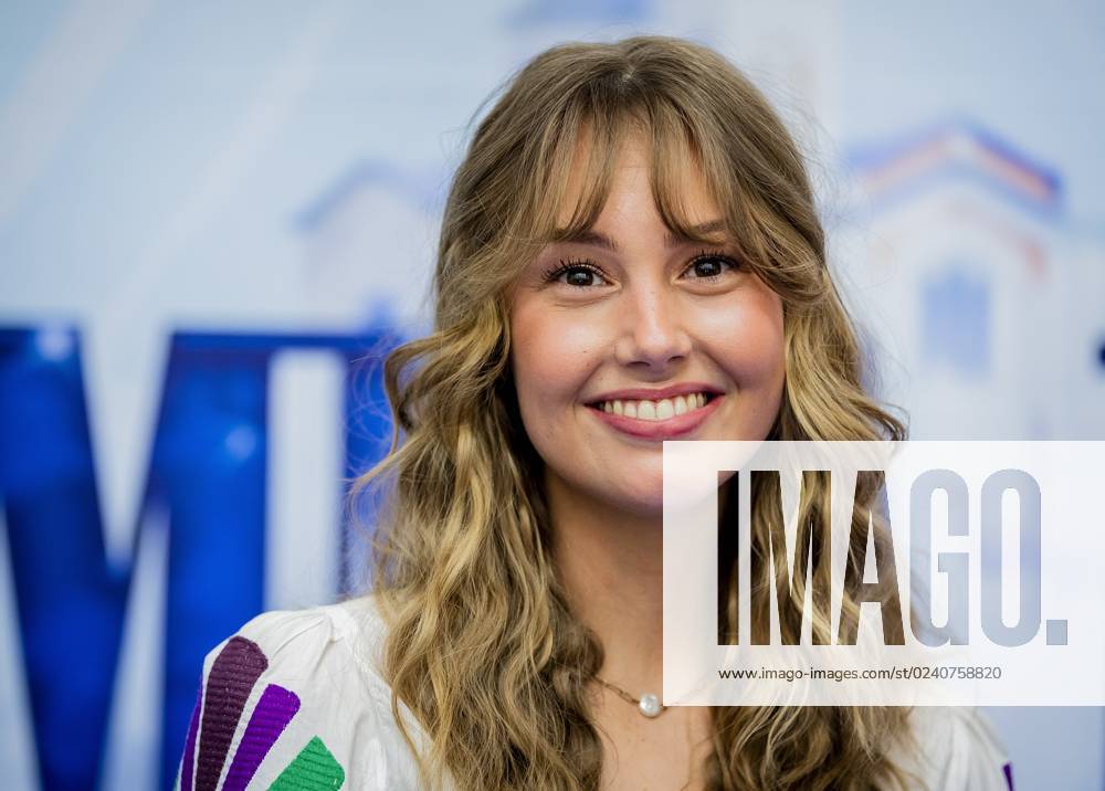 Mamma Mia! Musical Präsentation in Amsterdam | IMAGO - Mamma Mia Musical Cast 2024 Nederland