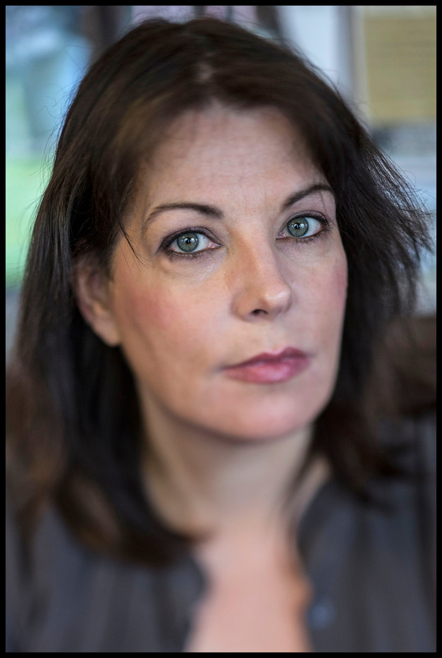 Manon Uphoff (Author of Vallen is als vliegen) - Manon Uphoff Vallen Is Als Vliegen