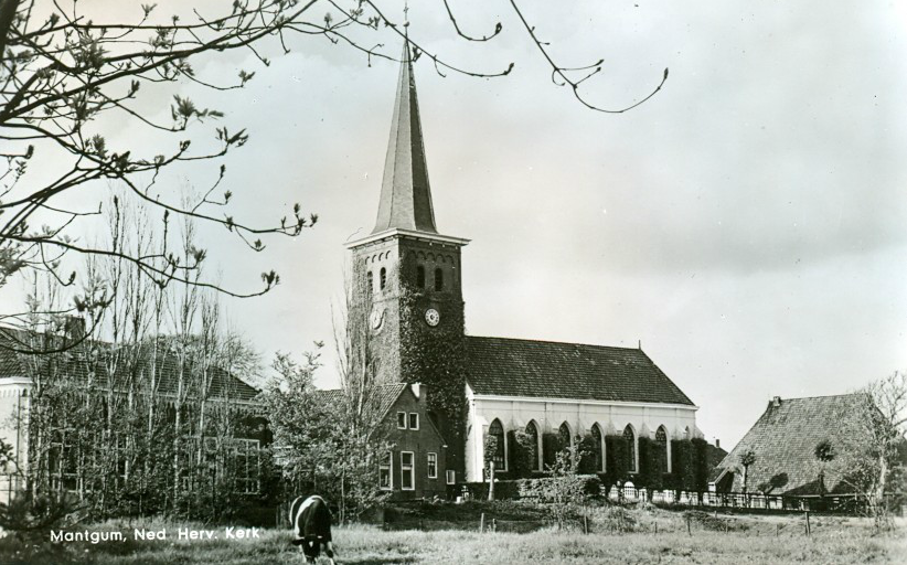 Mantgum - Ned. Herv. Kerk - foto genomen vanaf de boerderij aan De Kamp - Ned Geref Kerk Kampen
