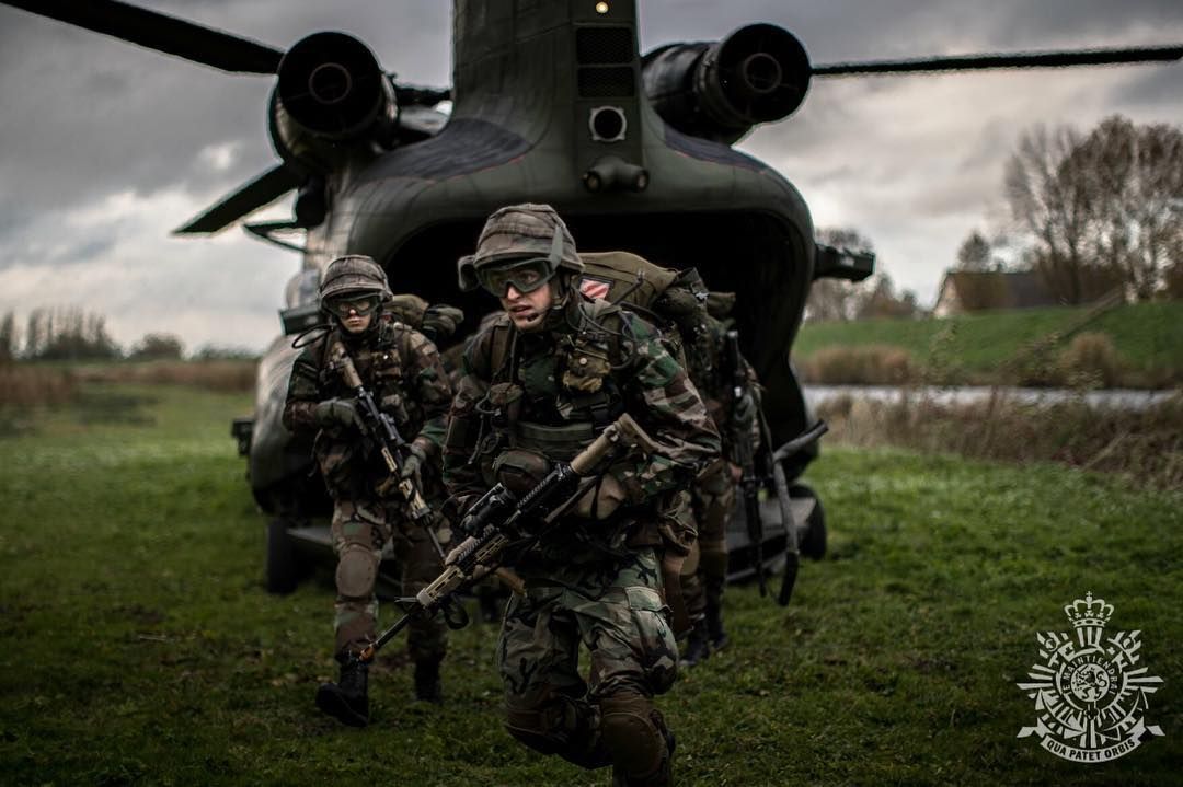Mariniers in opleiding tijdens hun eindoefening. Laatste week, de Final - Wanneer Start De Mariniers Opleiding