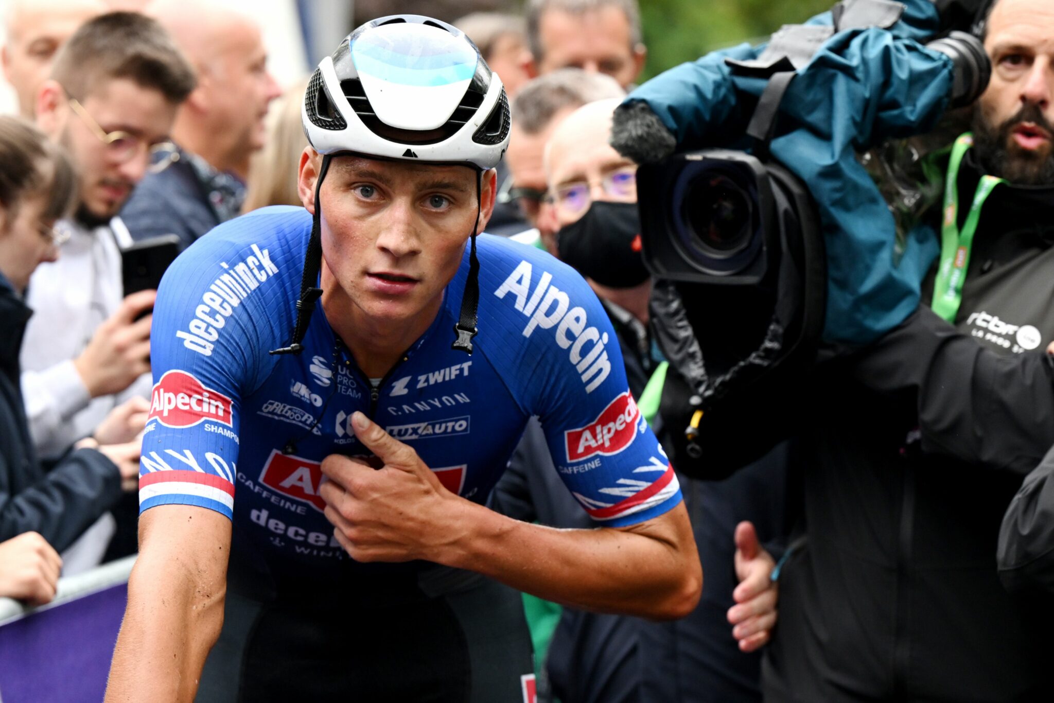 Mathieu van der Poel Girlfriend: Who Is He Dating? - Starsgab - Ouders Mathieu Van Der Poel Gescheiden