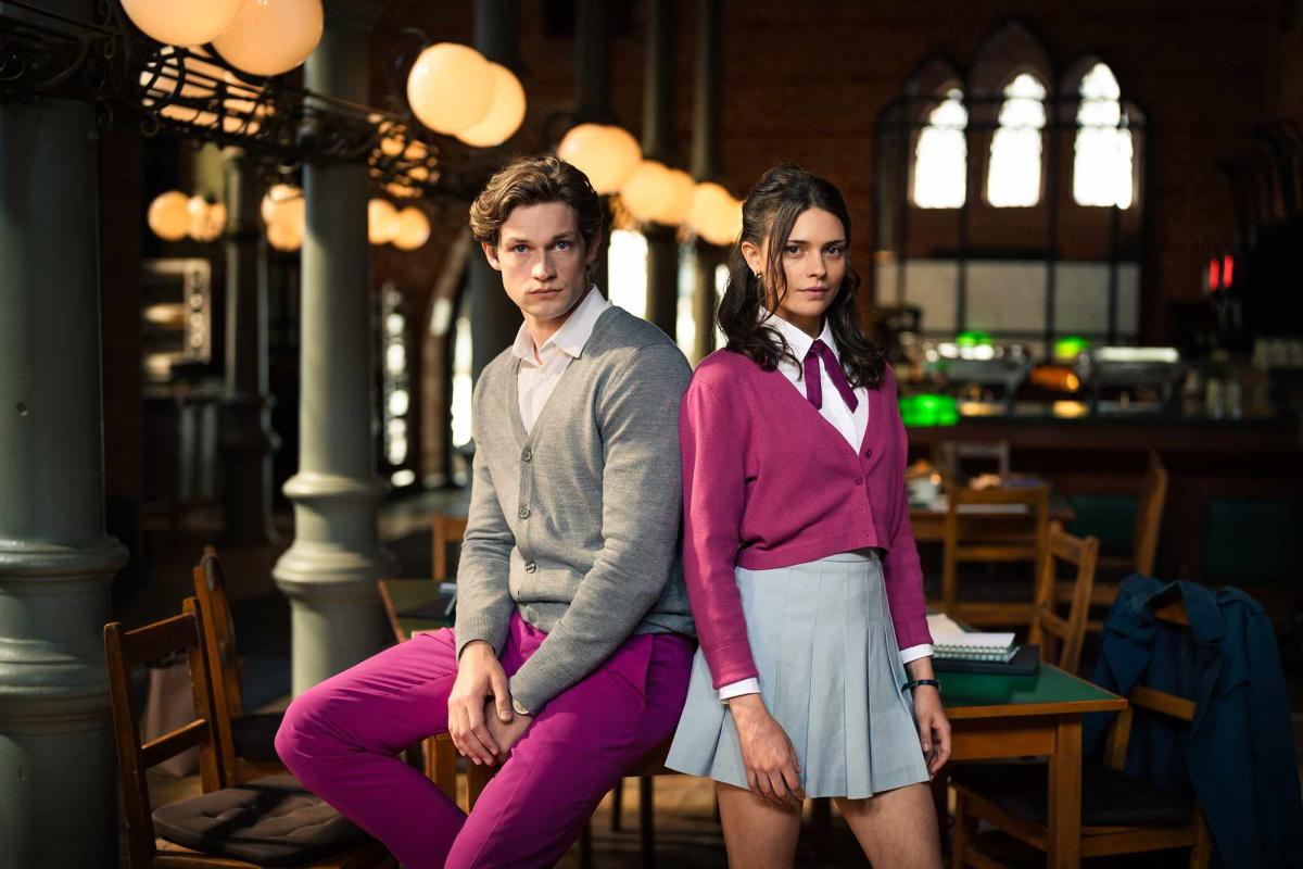 “Maxton Hall” Season 2 Is Underway — Here’s Everything to Know About - Waar Speelt Maxton Hall Zich Af